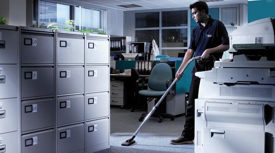 Professional industrial and manufacturing facility cleaning